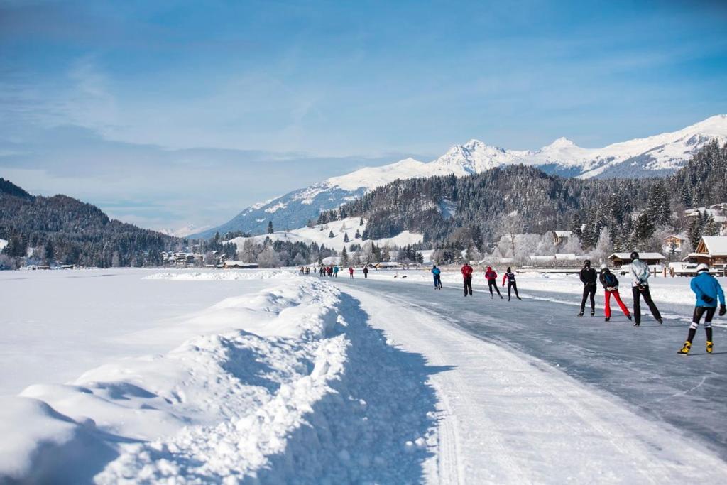 Family Home Weissensee Greifenburg Bagian luar foto