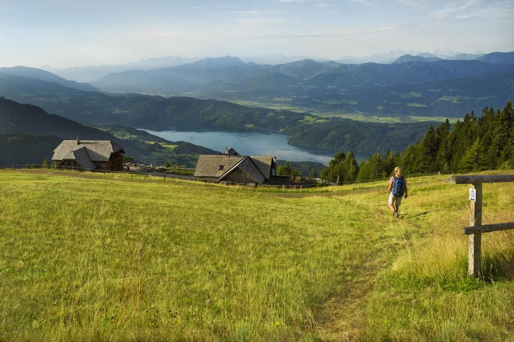 Family Home Weissensee Greifenburg Bagian luar foto